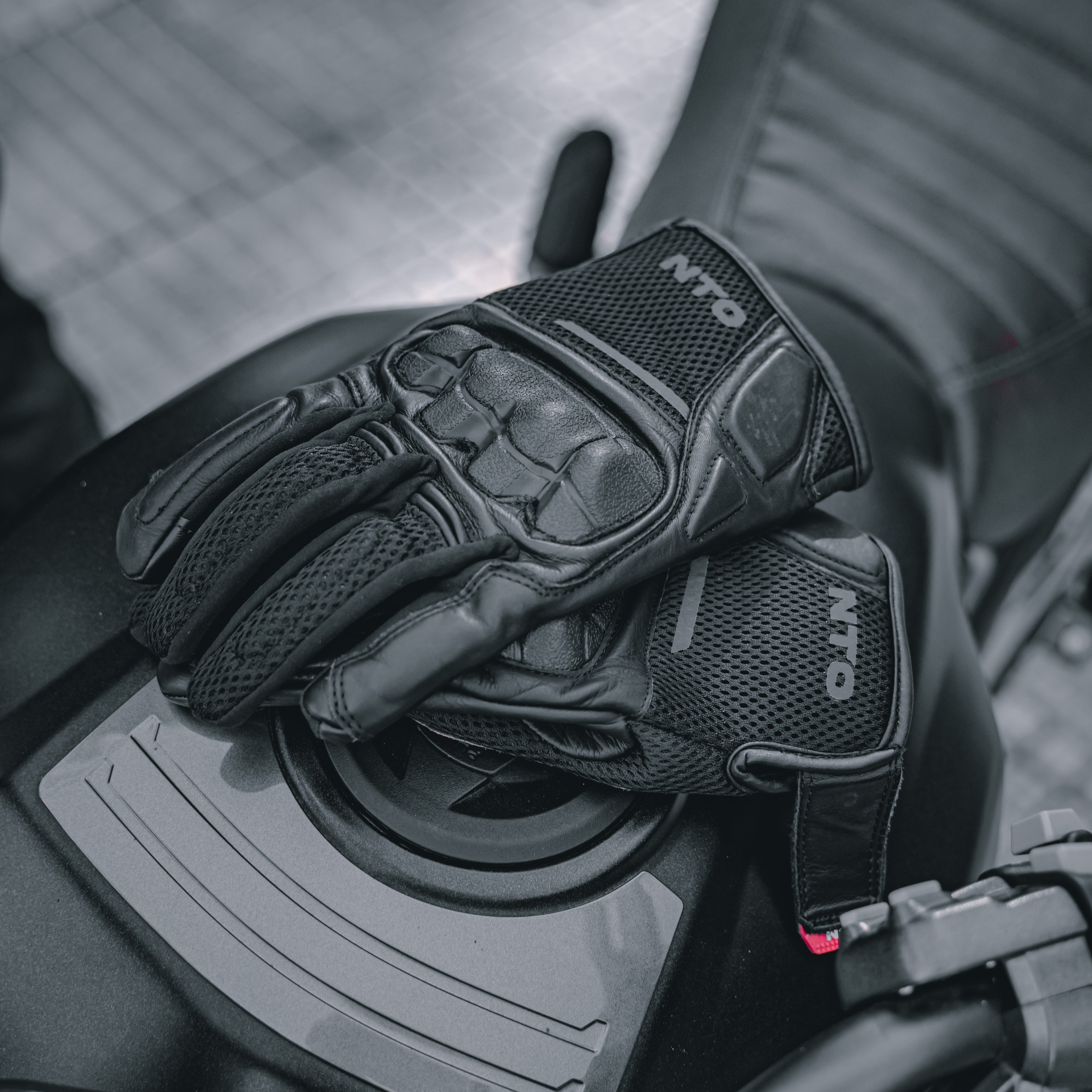 Guante NTO Summer Hombre Negro